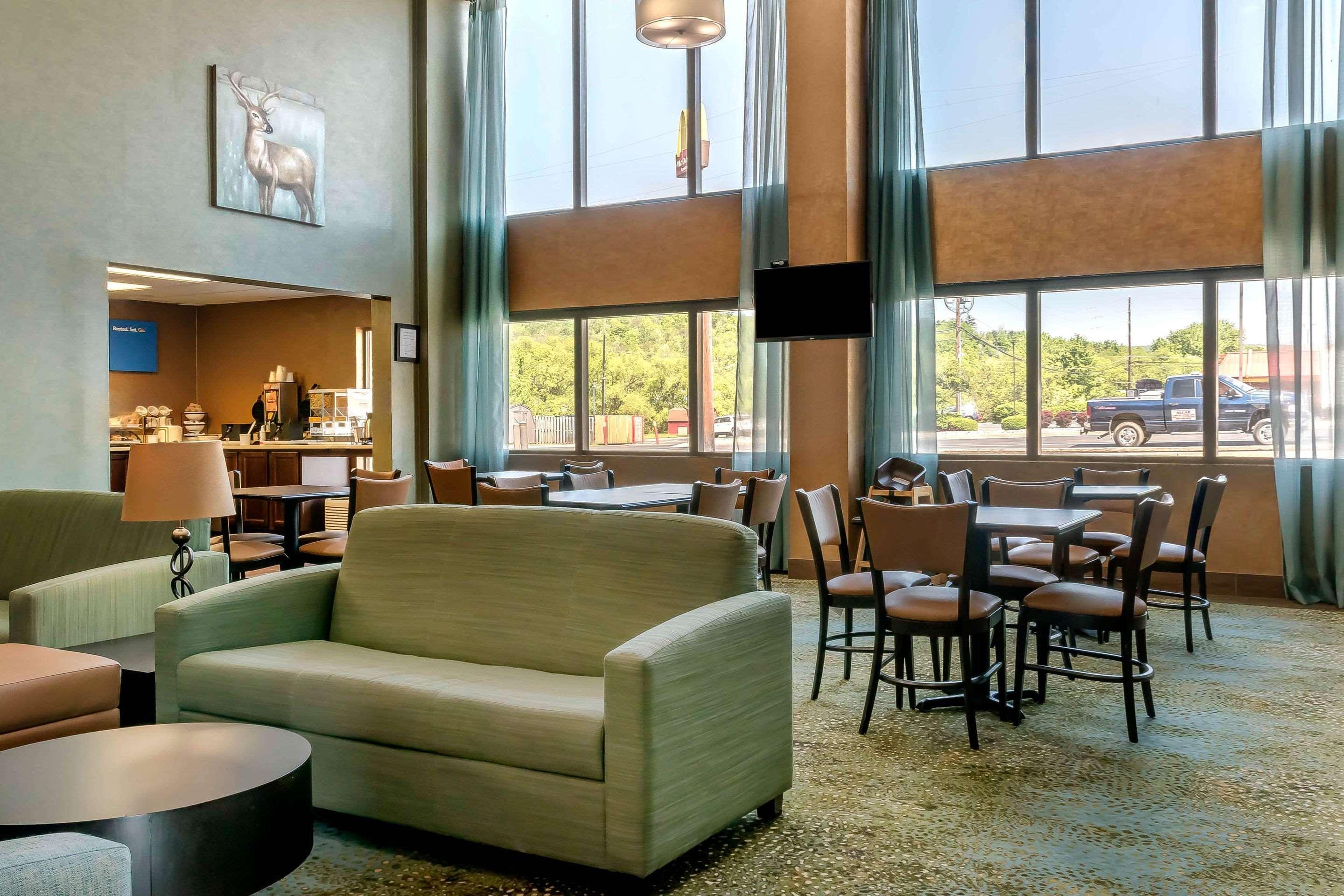 Comfort Inn Pine Grove I-81 Hershey Area Exteriör bild