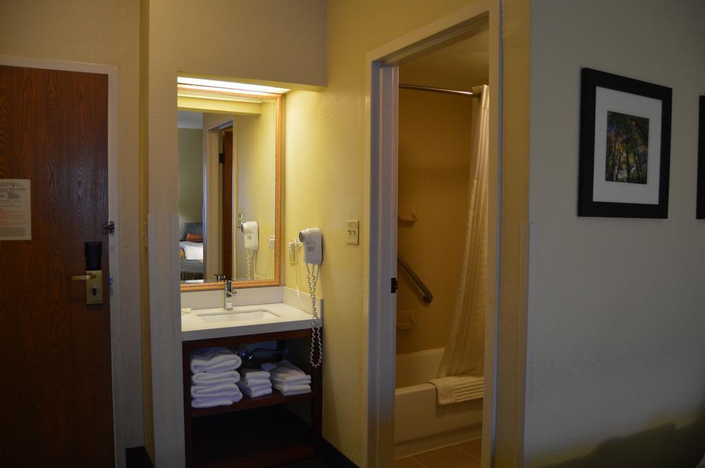 Comfort Inn Pine Grove I-81 Hershey Area Exteriör bild